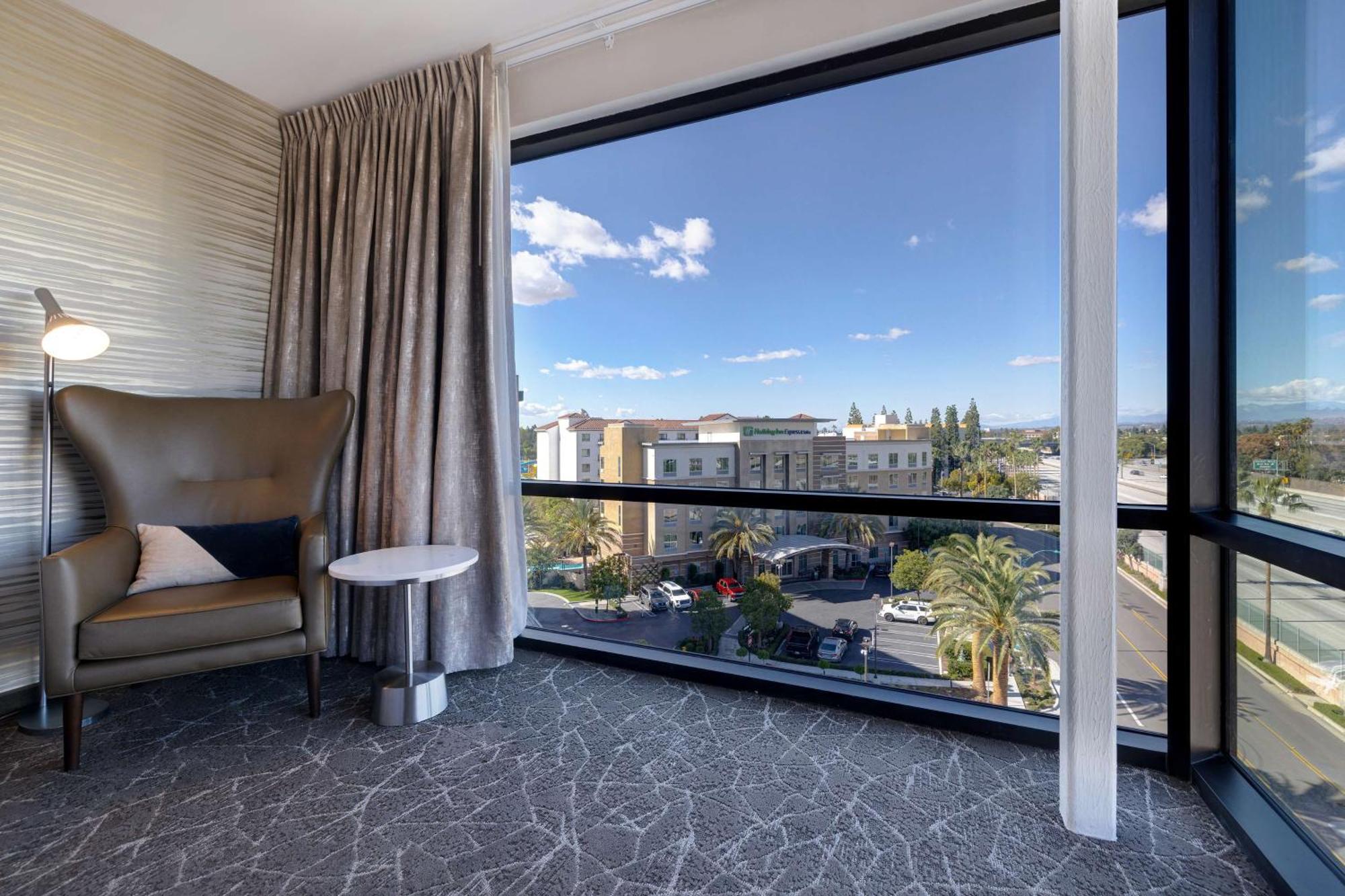 Hilton Garden Inn Anaheim Resort Екстер'єр фото