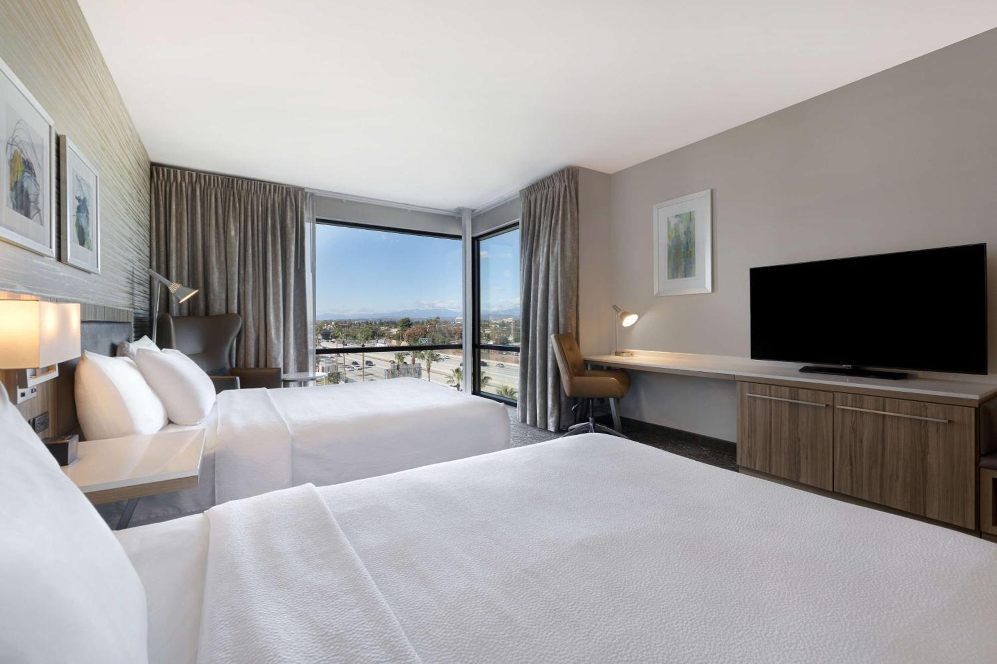 Hilton Garden Inn Anaheim Resort Екстер'єр фото
