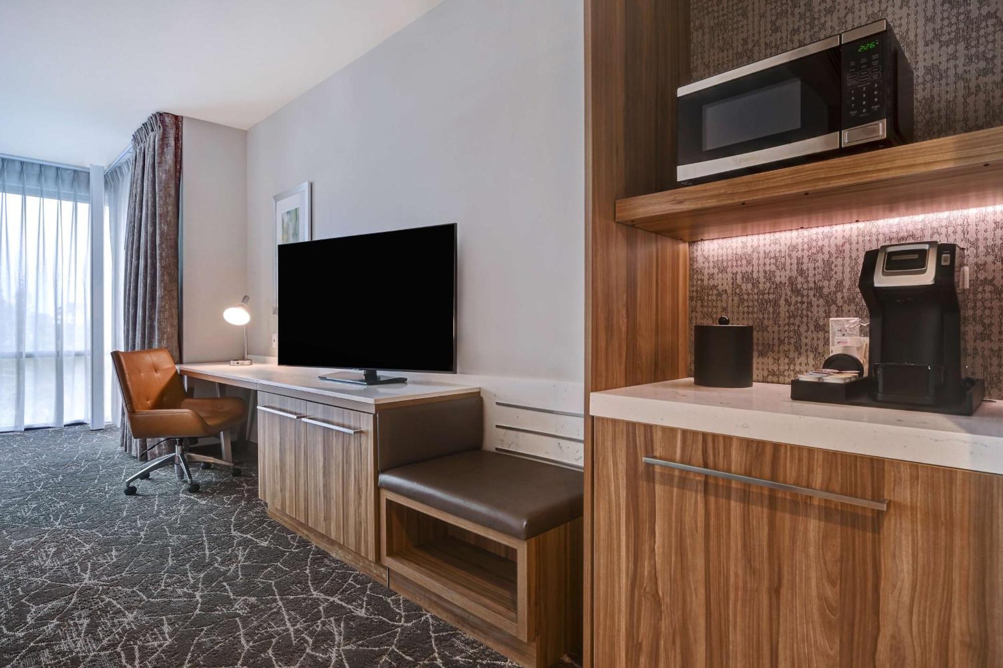 Hilton Garden Inn Anaheim Resort Екстер'єр фото