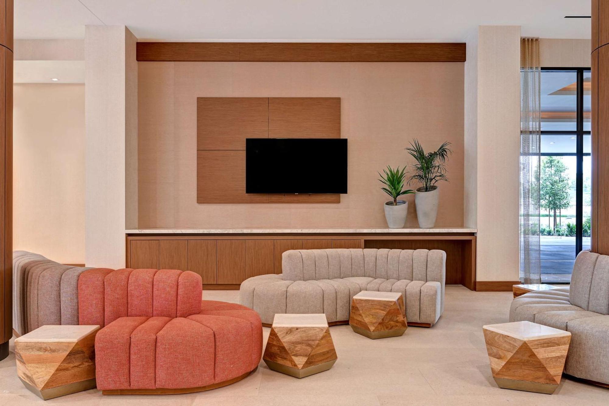 Hilton Garden Inn Anaheim Resort Екстер'єр фото
