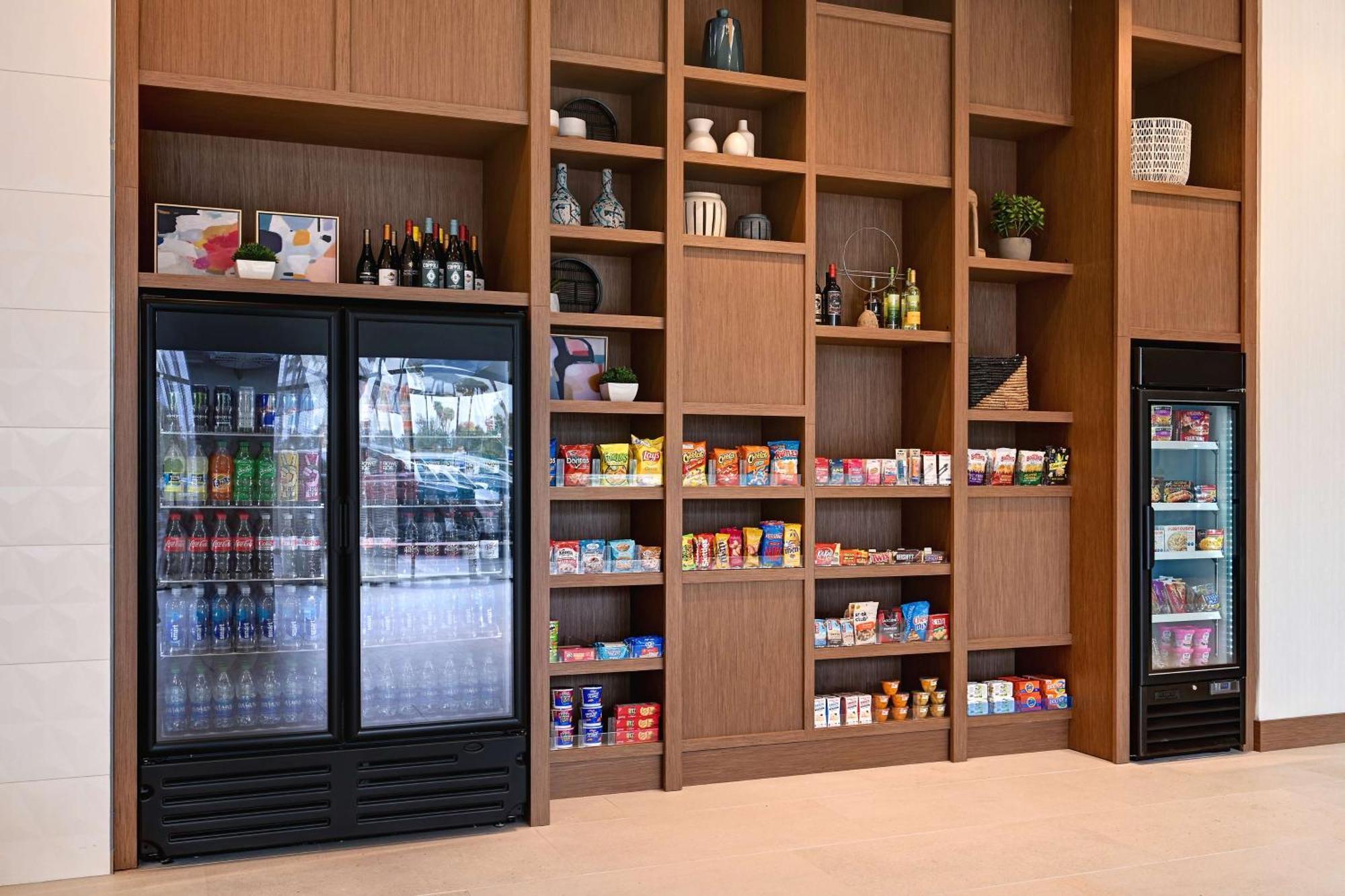Hilton Garden Inn Anaheim Resort Екстер'єр фото